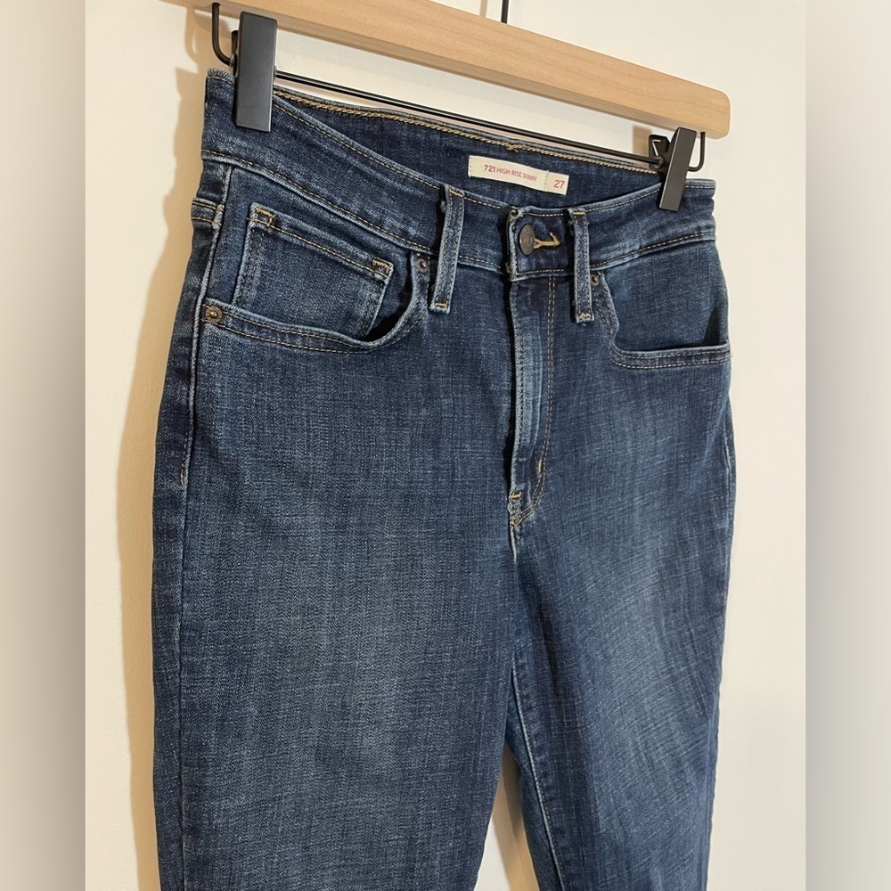 Levi’s 721 High Rise Skinny Medium Wash Denim Jeans Size 27 Like New Condition - Picture 4 of 11